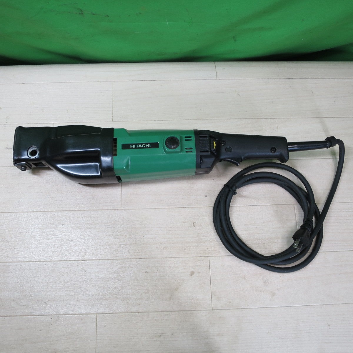 [送料無料] キレイ！付属品付き☆日立 165mm 電子 セーバソー CR17Y 電動 工具 切断 セーバーソー レシプロソー HITACHI コード式☆