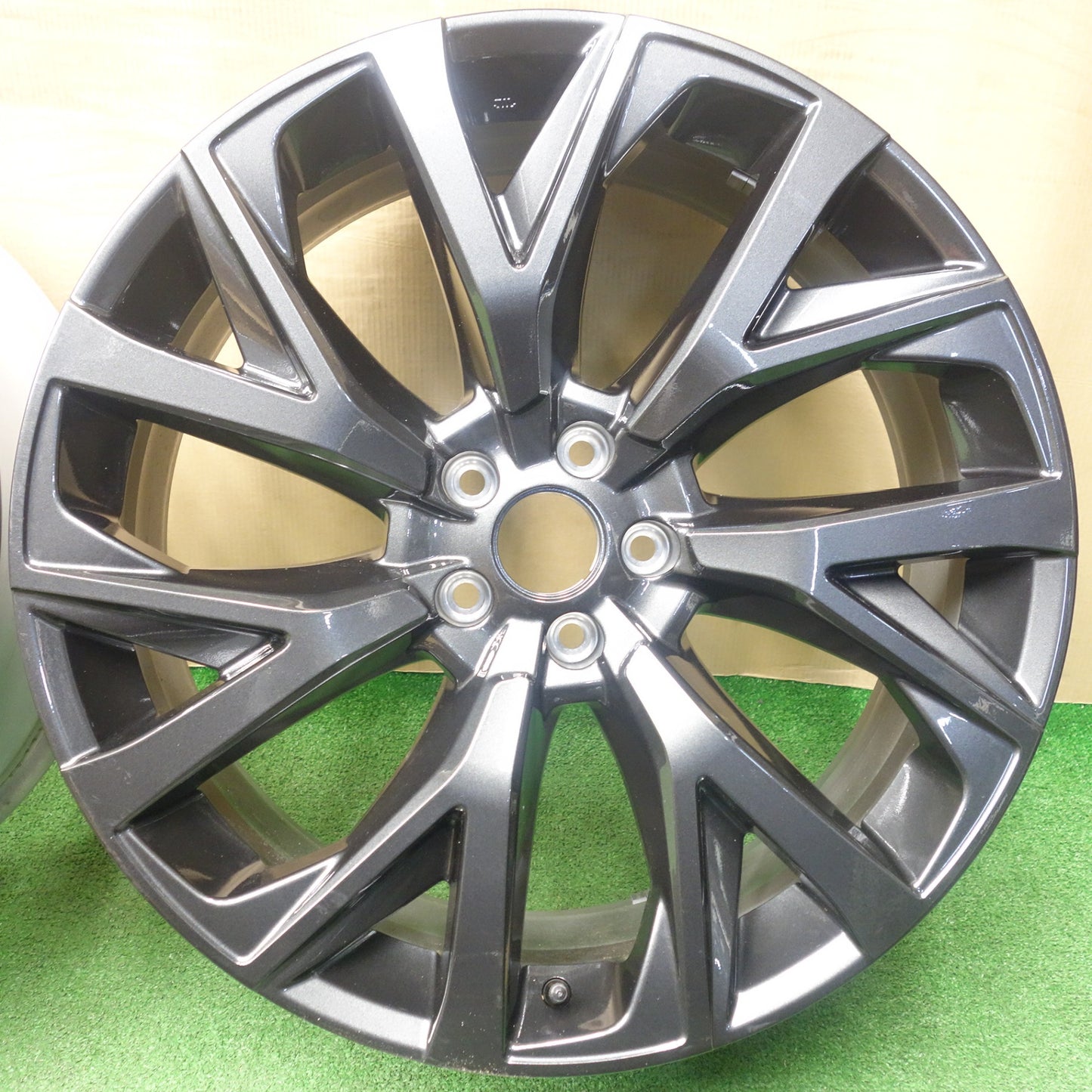 新車外し★トヨタ 現行 クラウン エステート Zグレード 純正 ホイール 21インチ 21×8.5J PCD114.3/5H★6021405KTホ