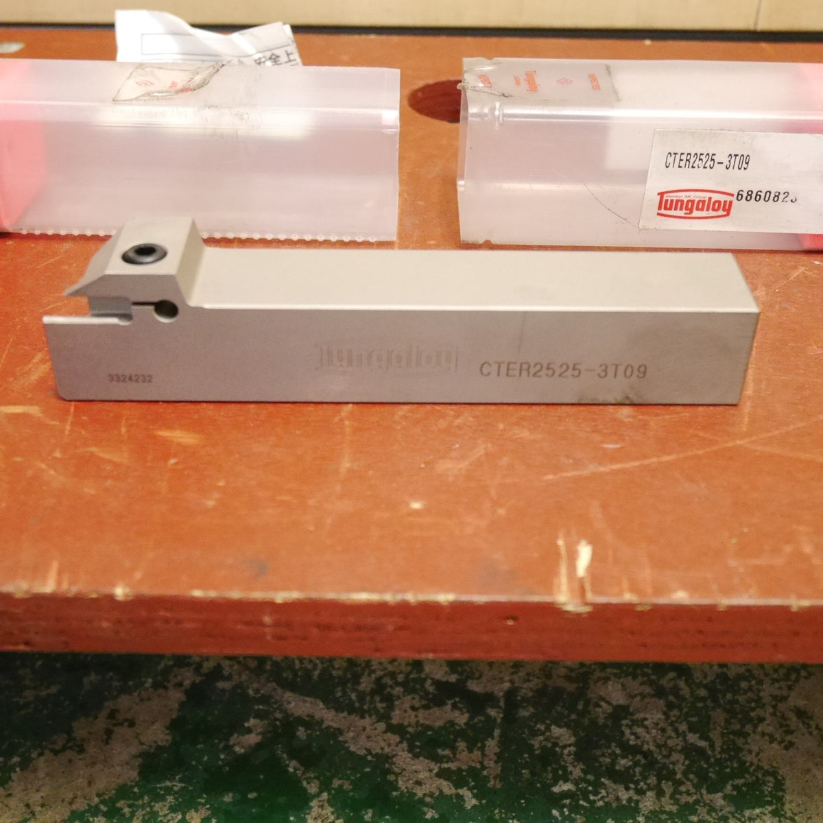 未使用！6本まとめ売り☆Tungaloy タンガロイ 外径 溝 入れ 加工 用 バイト CTER2525-3T09 切削 工具☆