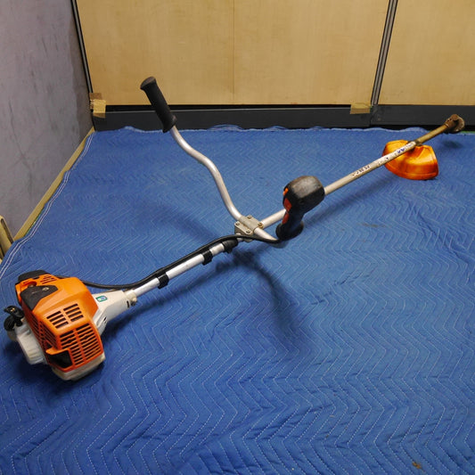 【岐阜発 直接引取限定】☆STIHL スチール エンジン 草刈り機 FS26C 草刈機 刈り払い機 刈払機②☆