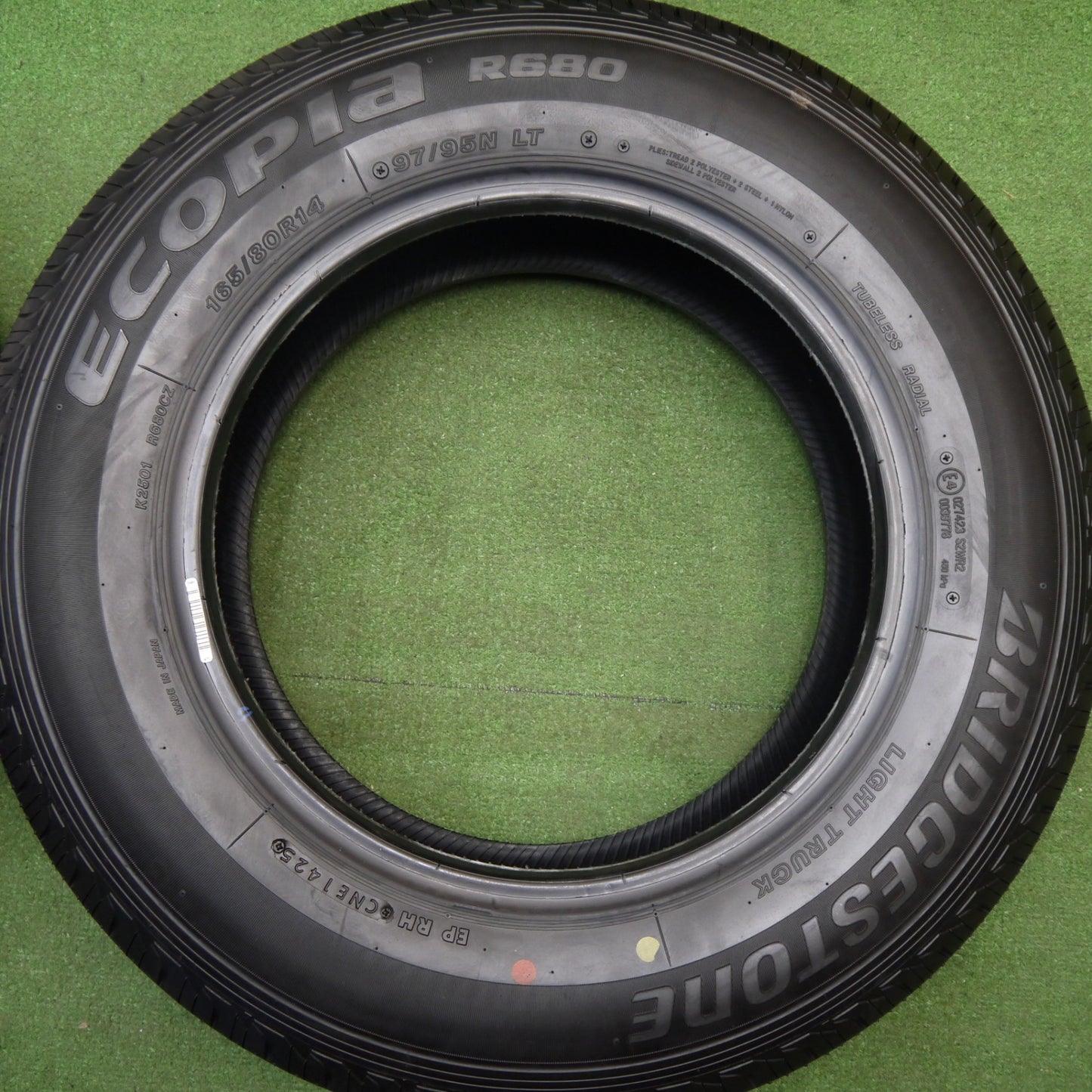 新車外し！25年★165/80R14 91/90N ブリヂストン エコピア R680 タイヤ 14インチ プロボックス ADバン サクシード バネット 等★6020902Hノタ