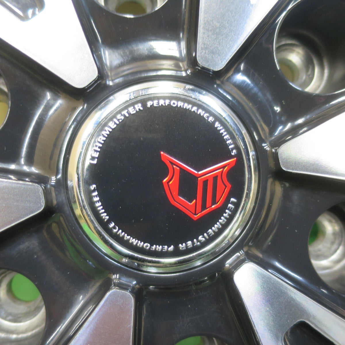 バリ溝！22年！キレイ！9分★LEHRMEISTER LMG VASTIA 215/65R16 グリップマックス STATURE HC-V ホワイトレター レアマイスター ヴァスティア PCD139.7/6H★5103012イノ