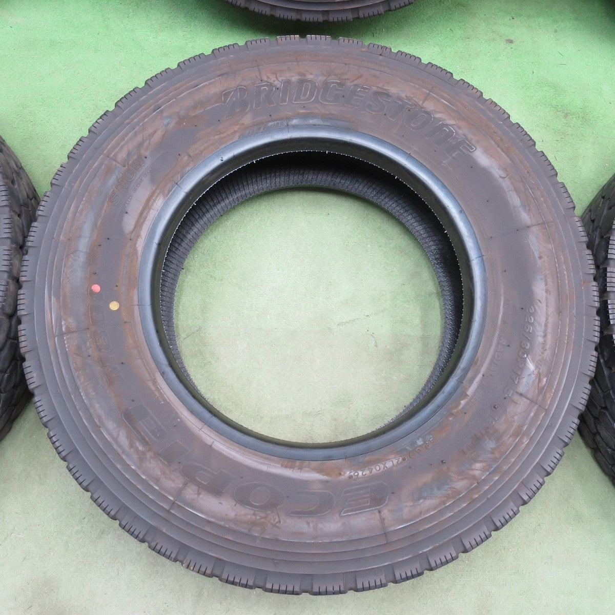バリ溝！26年！9.5分！6本◎トラック タイヤ 225/80R17.5 123/122L ブリヂストン エコピア M801 Ⅱ ミックス オールシーズン 17.5インチ◎6092902イスタ