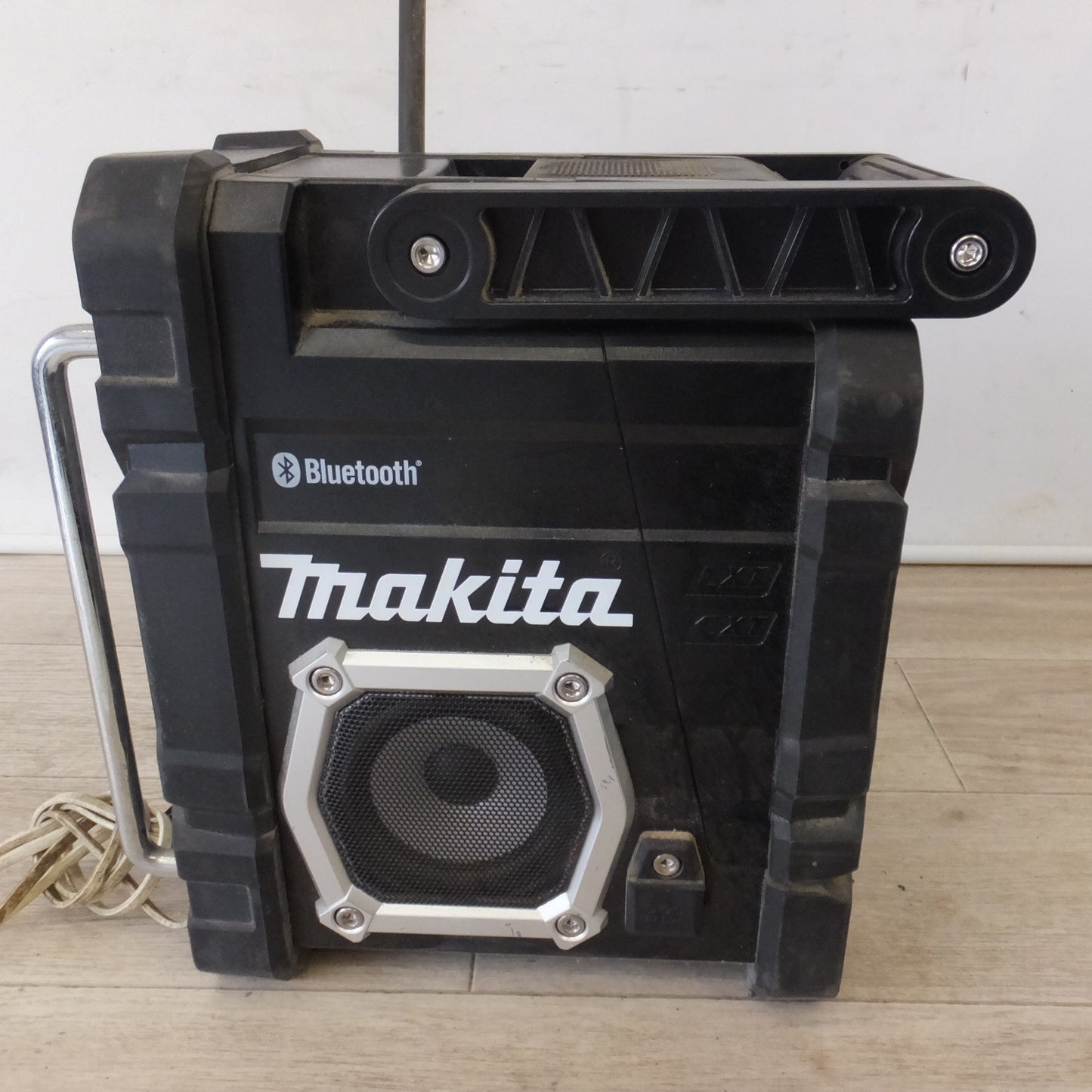 [送料無料] ★マキタ makita 充電式ラジオ MR108　バッテリ BL1430　セット★