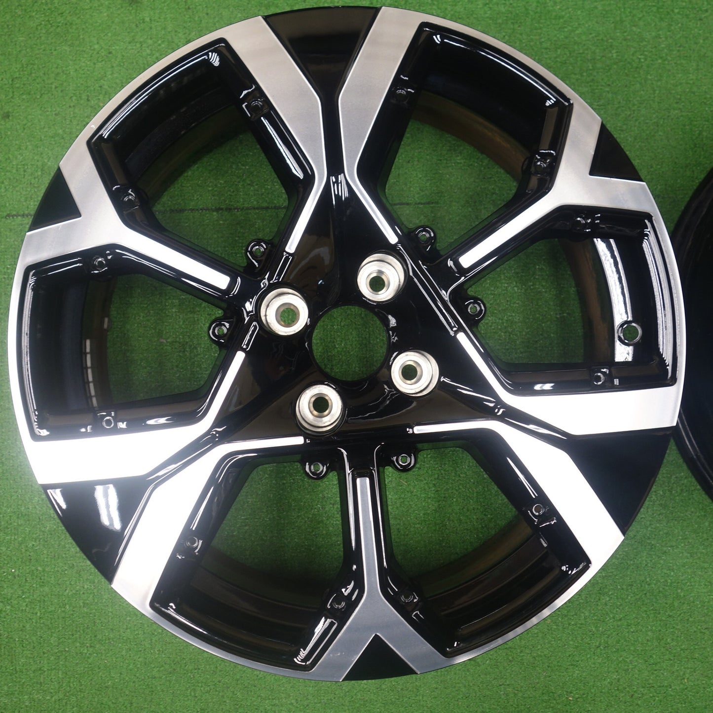 4本価格★シトロエン C4 純正 ホイール 18インチ 18×6.5J PCD108/4H★6062604KTホ