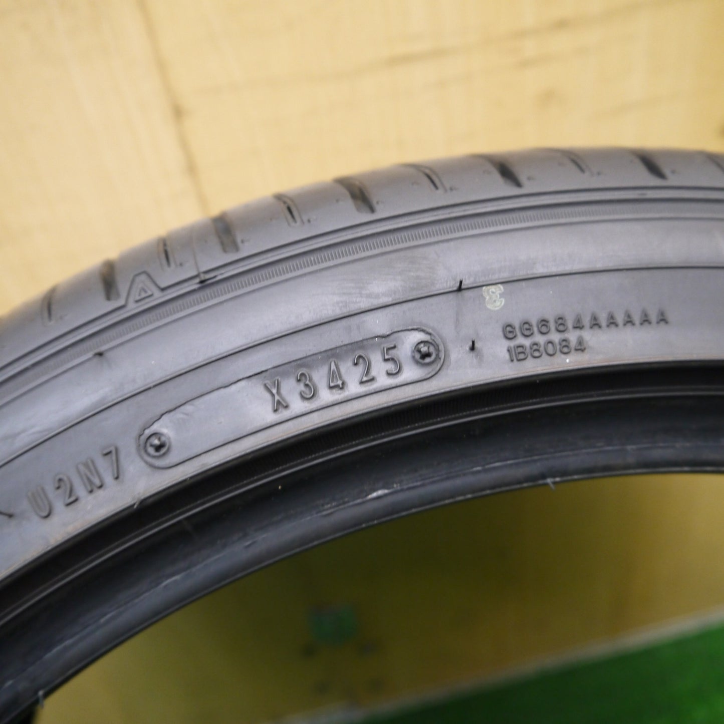 ほぼ未使用！25年！1本★265/35R19 グッドイヤー EfficientGrip Comfort エフィシエントグリップ コンフォート 19インチ BMW M2 等★5120309Hノタ