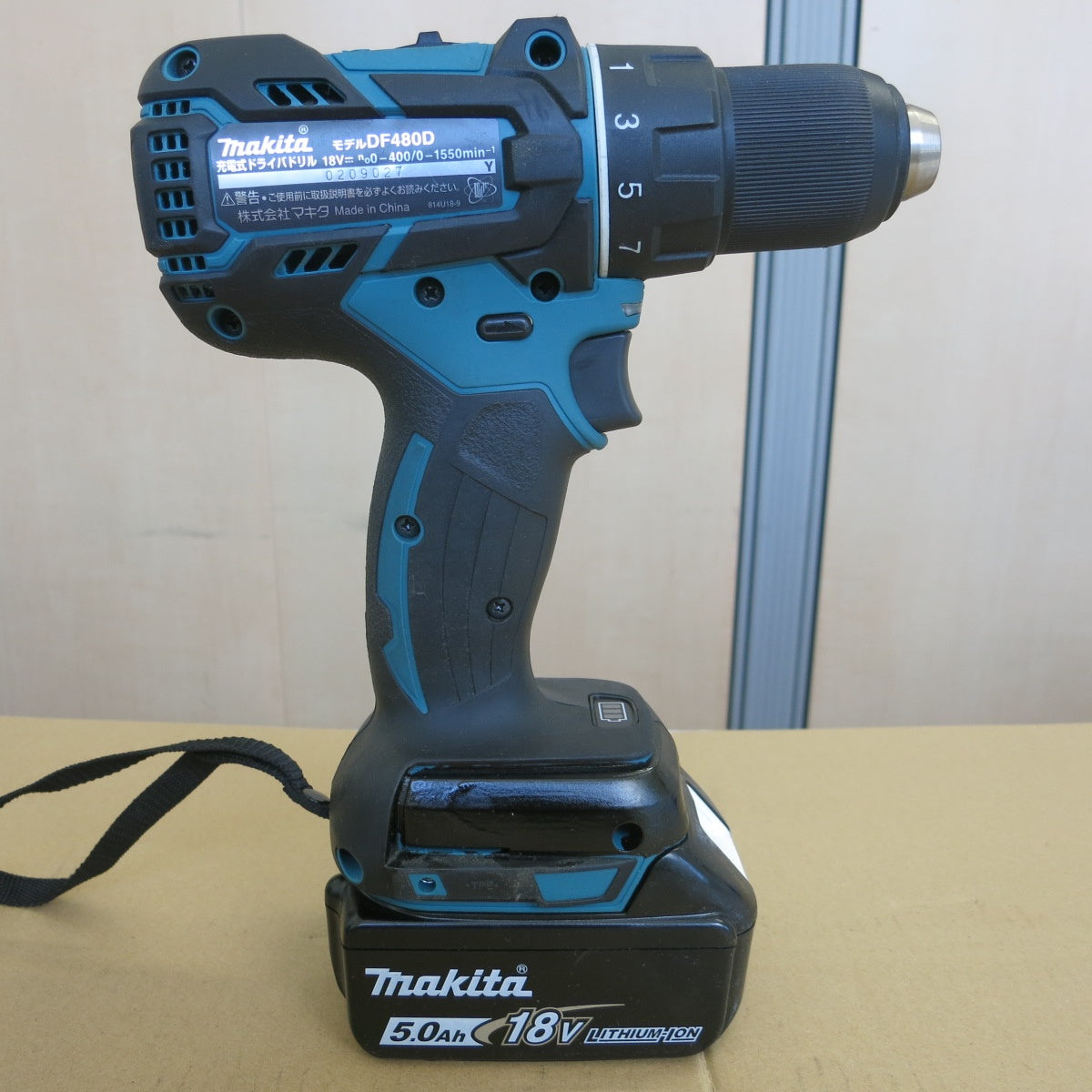 [送料無料] バッテリー2個！キレイ◆マキタ 充電式 ドライバ ドリル DF480D RTX 電動 工具 18V 防滴 防塵 防じん Makita◆