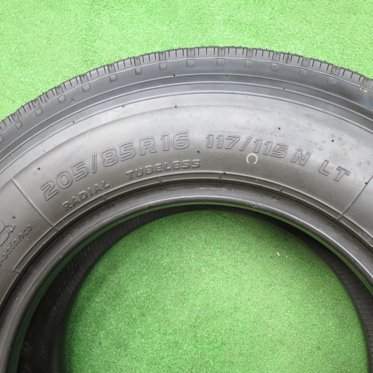 未使用！1本★トラック バス タイヤ 205/85R16 117/115N トーヨー デルベックス M134 DELVEX 16インチ★6032902NKノタ