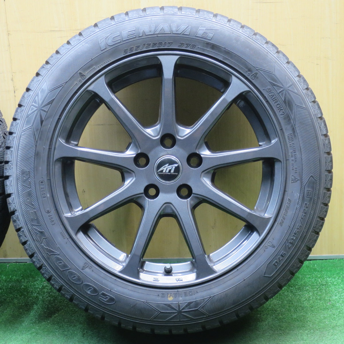 バリ溝！9分★BMW MINI 等 AFT Bertzen 225/55R17 スタッドレス グッドイヤー アイスナビ6 ベルツェン 17インチ PCD112/5H★6020904NJス