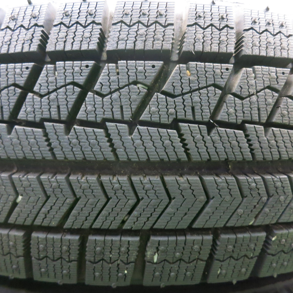 *送料無料* バリ溝！20年！キレイ！ほぼ10分★スタッドレス 155/65R13 ブリヂストン ブリザック VRX BALMINUM バルミナ 13インチ PCD100/4H★4053003HAス