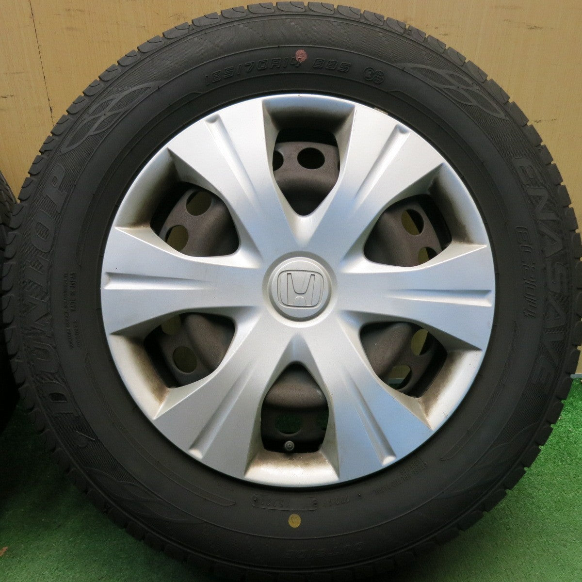 バリ溝！23年！9.5分◎ホンダ フリード 純正 スチール 185/70R14 ダンロップ エナセーブ EC204 14インチ PCD100/4H◎6082701HAノ