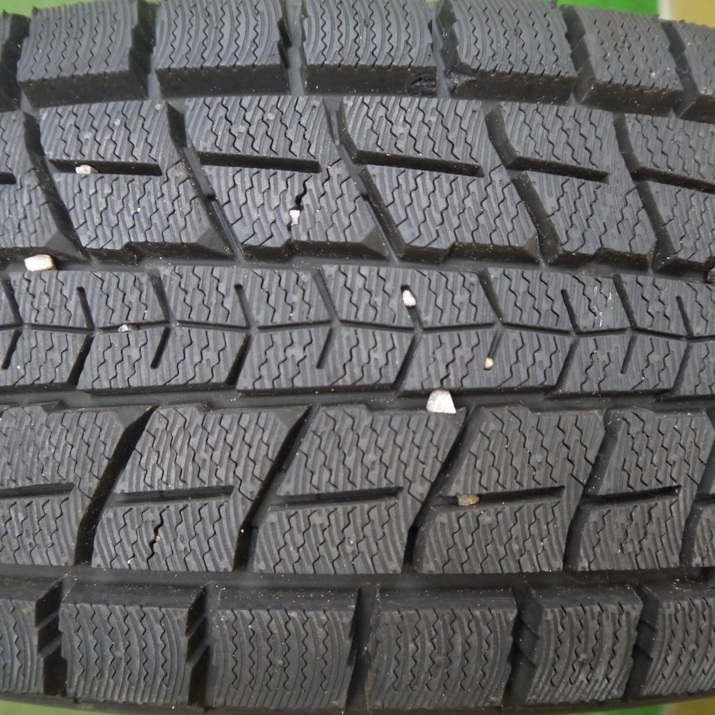 ほぼ未使用！24年！1本★スタッドレス 225/65R17 ダンロップ ウインターマックス SJ8+ 17インチ RAV4 ヴァンガード エクストレイル CX-5 CX-8 等★5042809Hスタ