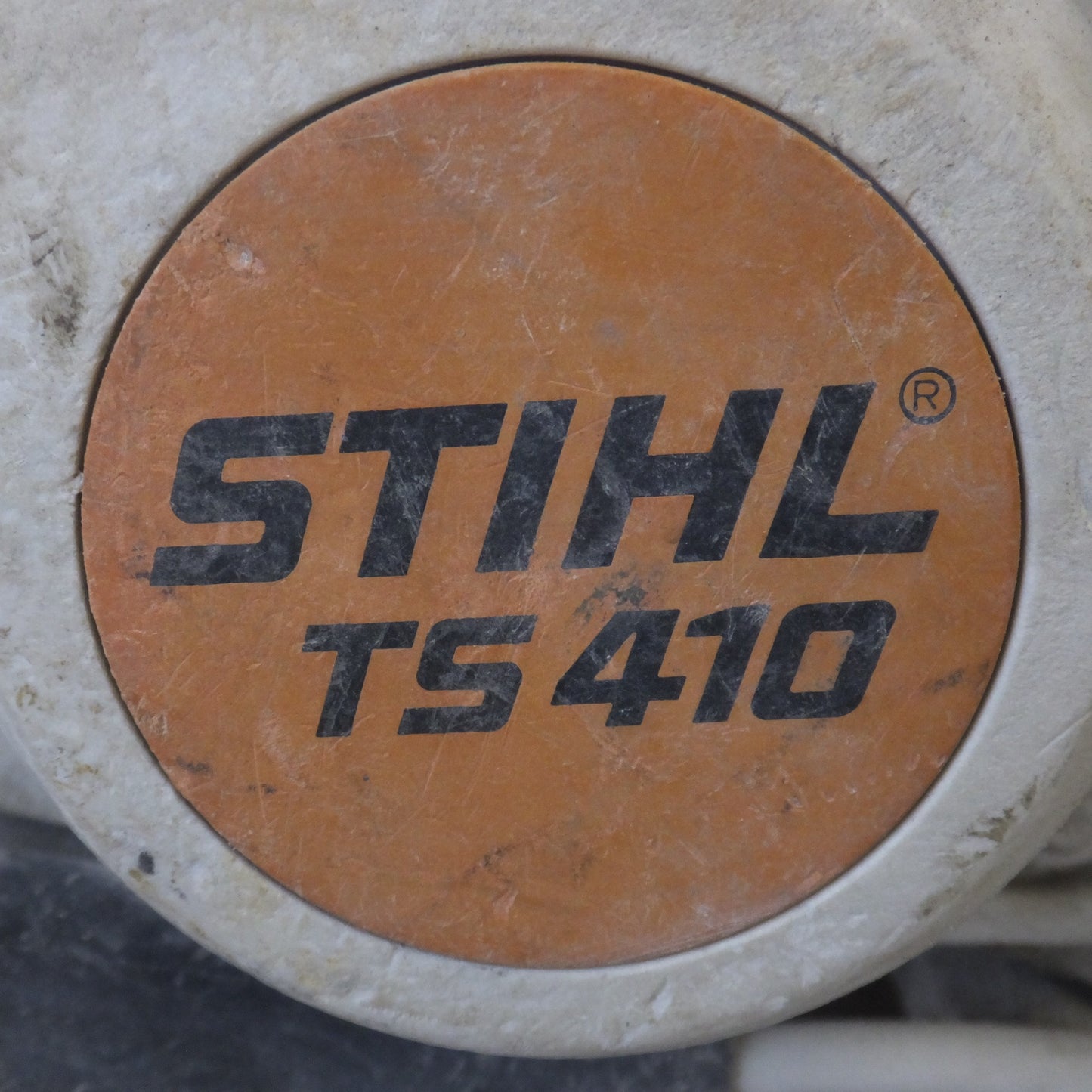 [送料無料] 岐阜発★スチール STIHL エンジンカットオフソー TS410　切断ディスク径	300mm　最大切込み深さ 100mm★