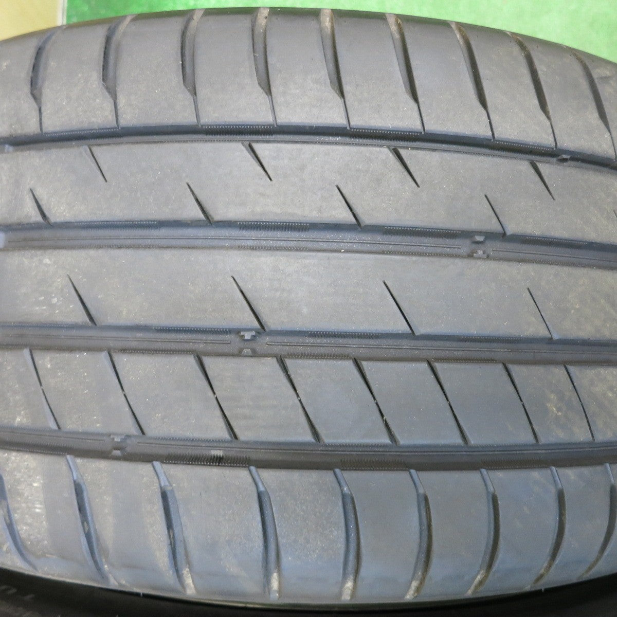 バリ溝！25年！9分★245/35R20 マクセン ターボ プロ HP DESIGN Nero HPデザイン ネロ 20インチ PCD114.3/5H★6050308HAノ