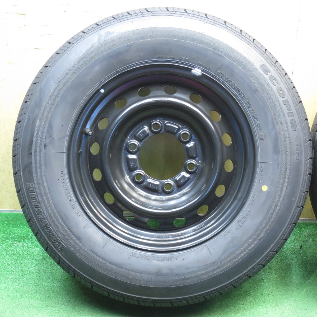 新車外し！26年◎トヨタ ハイエース 純正 スチール 195/80R15 107/105S ブリヂストン エコピア RD613 15インチ PCD139.7/6H◎6091910NJノ