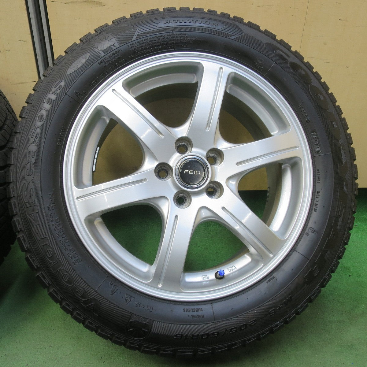 バリ溝！24年！キレイ！9.5分★レガシィ 等 205/60R16 グッドイヤー Vector 4Seasons オールシーズン FEID フェイド 16インチ PCD100/5H★6053007イス