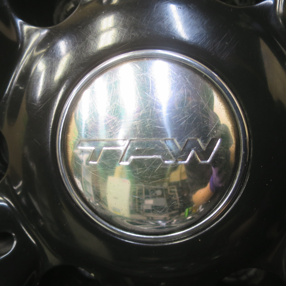 付属品付き！バリ溝！9.5分◎TAW T's FACTORY 225/50R18 ヨコハマ ブルーアース RV-02 ティスファクトリー 18インチ PCD139.7/6H◎6080709イノ