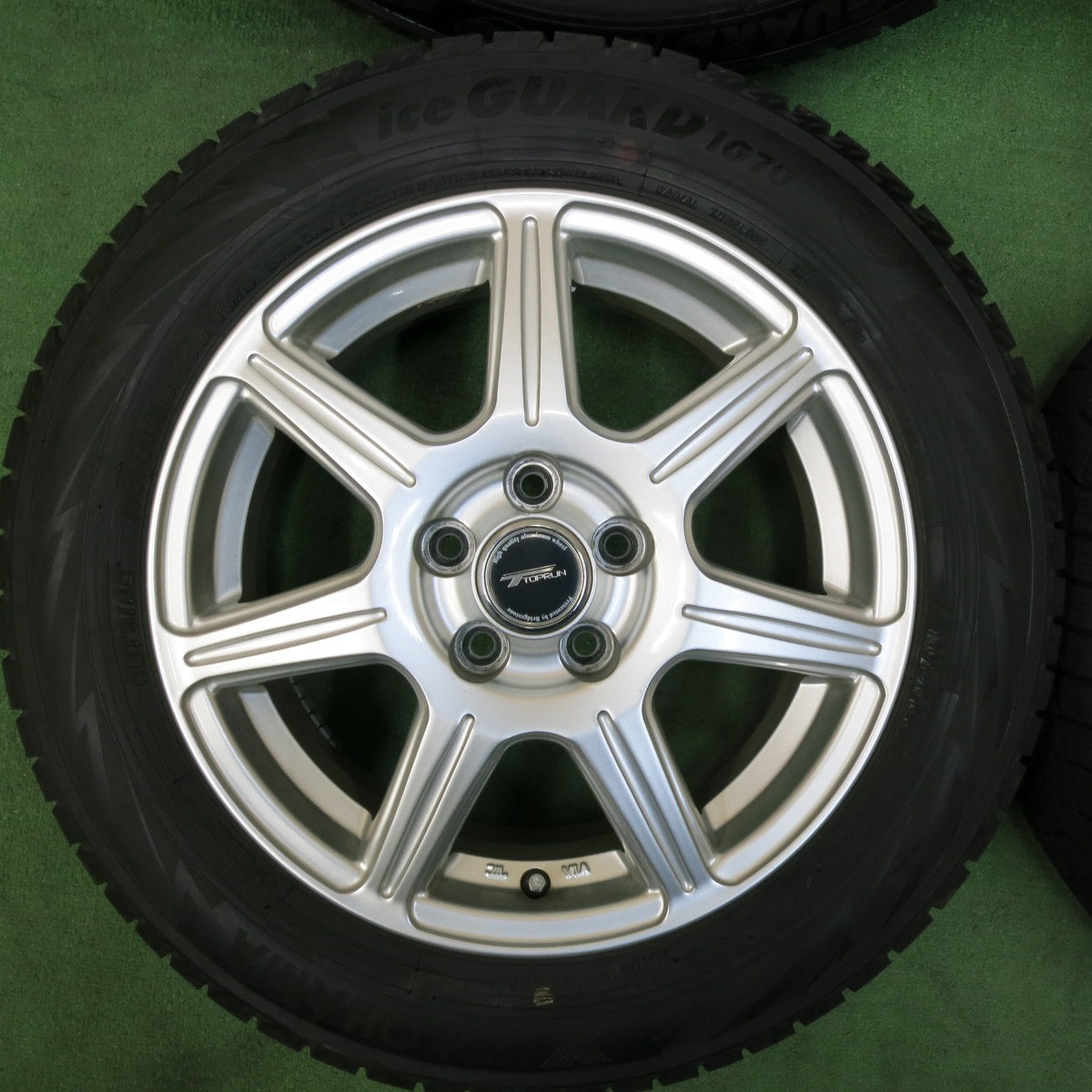 [送料無料] バリ溝！21年！キレイ！9分★シエンタ等 175/65R15 スタッドレス ヨコハマ アイスガード iG70 TOPRUN トップラン 15インチ PCD100/5H★4112903SYス