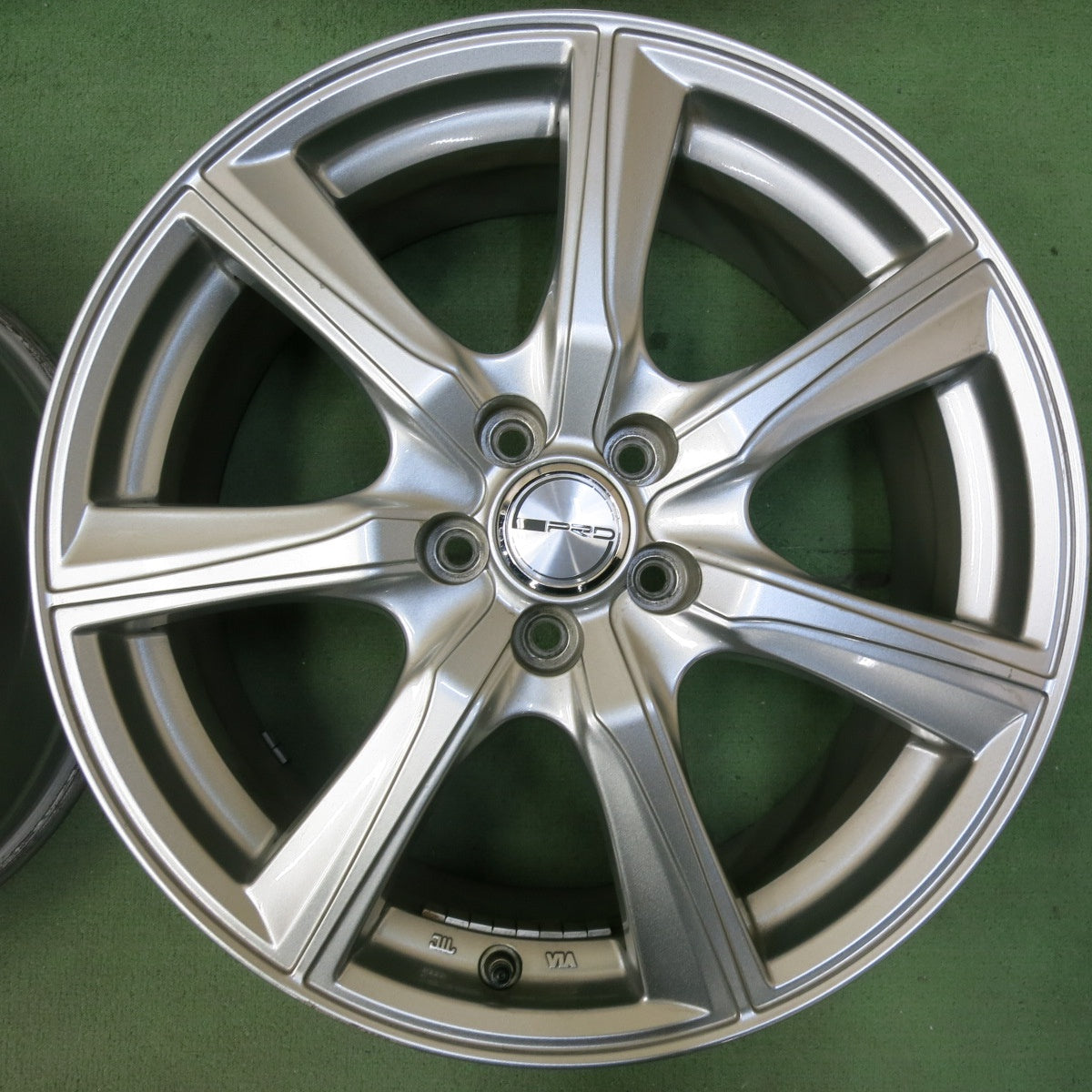 キレイ★インプレッサ 等 PRD TS7 17インチ ホイール 17×7J 社外 アルミ PCD100/5H★5051614SYホ