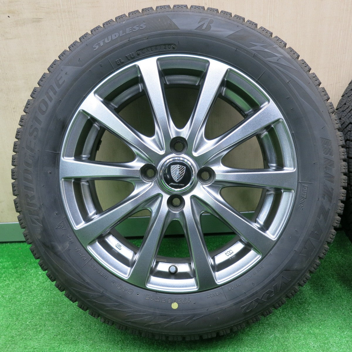 [送料無料] キレイ！20年★スタッドレス 175/65R15 ブリヂストン ブリザック VRX2 MANARAY SPORT マナレイスポーツ 15インチ PCD100/4H★4100105NJス