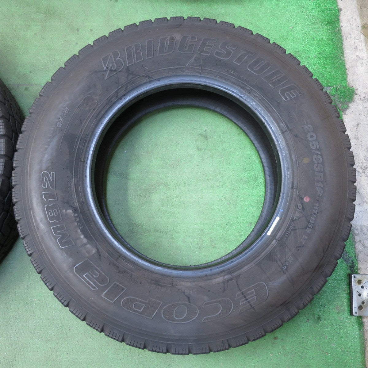 バリ溝！25年！8.5分！6本★トラック タイヤ 205/85R16 117/115N ブリヂストン エコピア M812 ミックス オールシーズン 16インチ★5102312イスタ