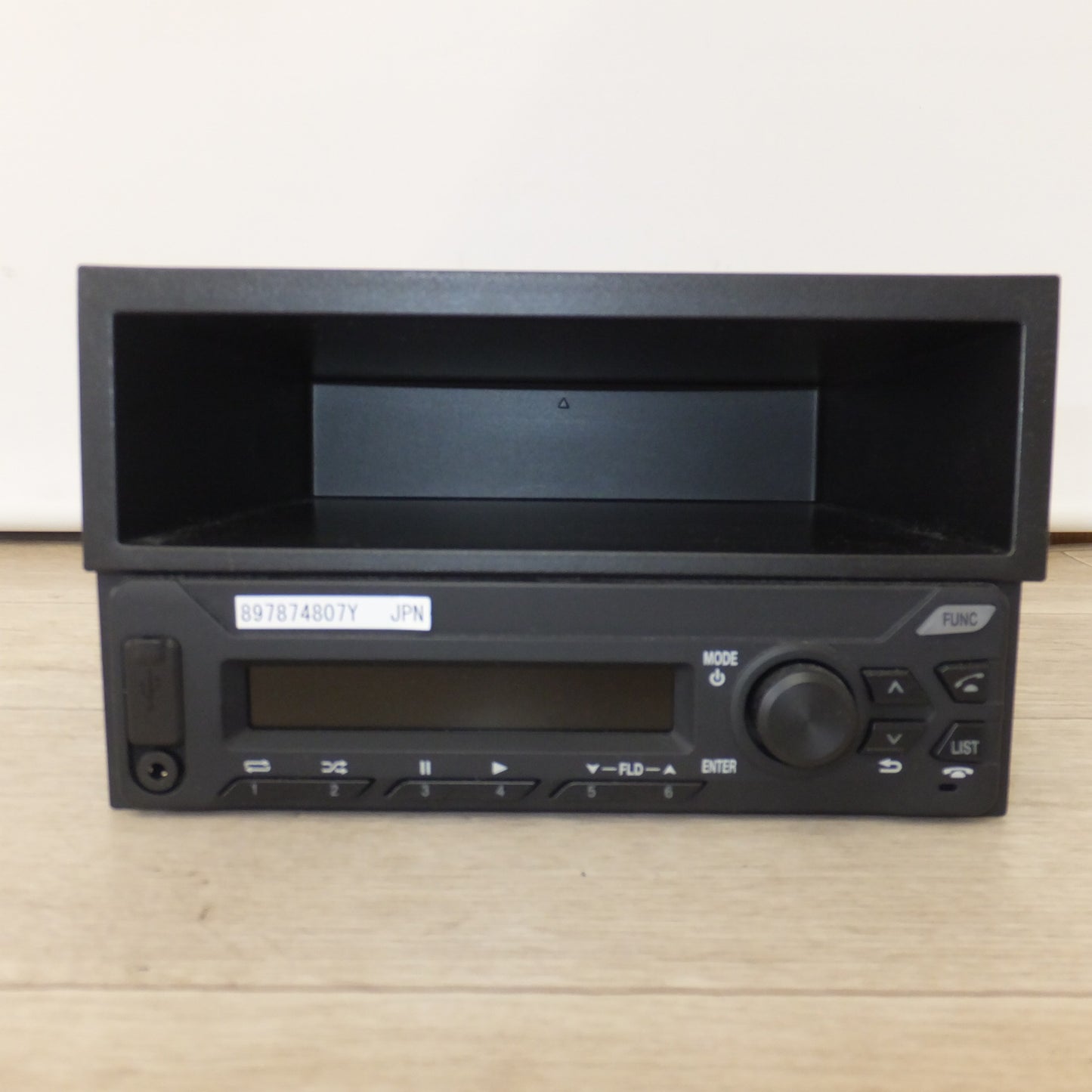 [送料無料] 新車外し★デンソーテン製 いすゞ ISUZU 純正 カーオーディオ 897874 8071★