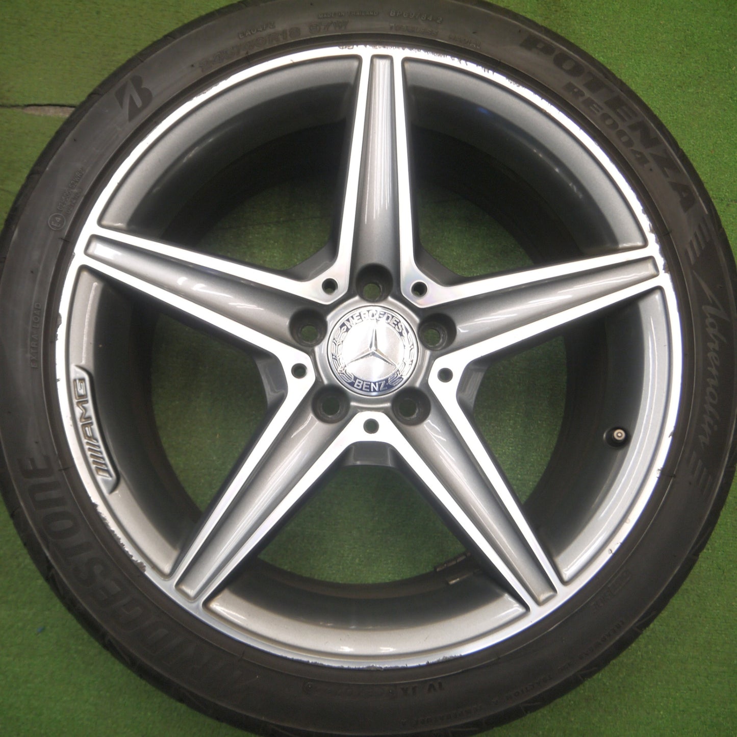 [送料無料] 4本価格！22年★ベンツ Cクラス W205 純正 AMG 225/45R18 245/40R18 ブリヂストン ポテンザ RE004 アドレナリン 18インチ PCD112/5H★5021003Hノ