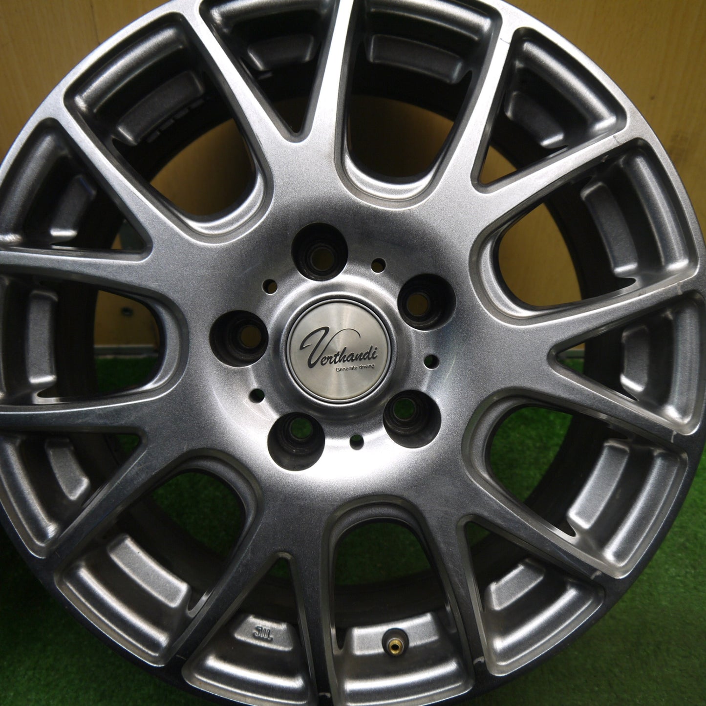 4本価格★Verthandi 16インチ ホイール ヴェルサンディ ヴェルザンディ 16×6.5J PCD114.3/5H★6021006Hホ