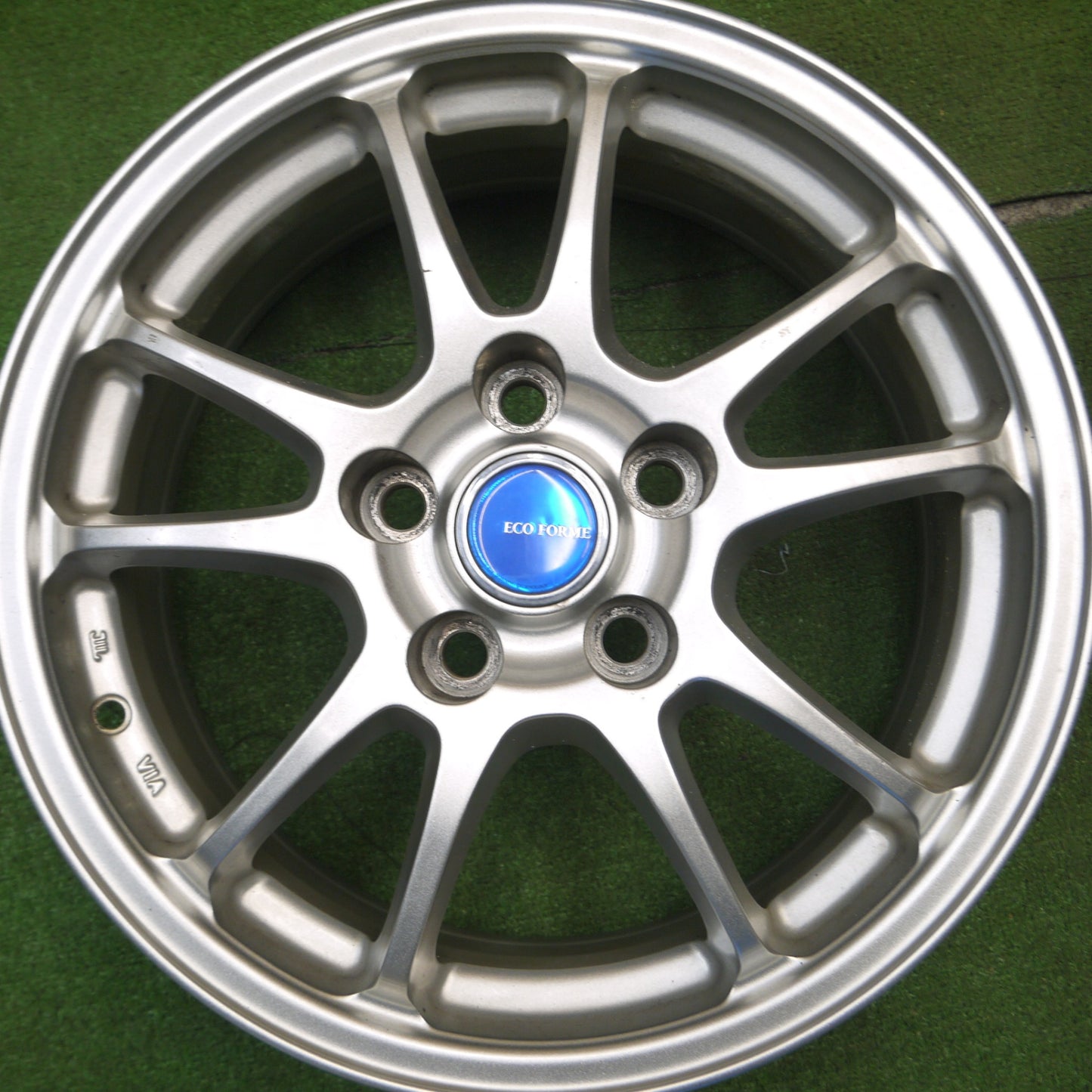 [送料無料] キレイ★ECO FORME エコフォルム 16インチ ホイール 16×6.5J PCD114.3/5H★5012206Hホ