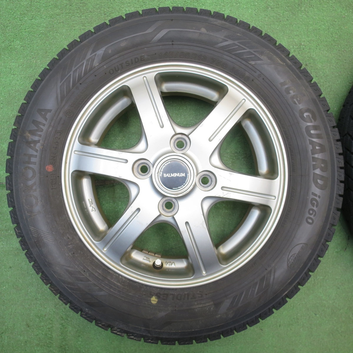 バリ溝！23年！9.5分以上★スタッドレス 145/80R13 ヨコハマ アイスガード iG60 BALMINUM GR6 バルミナ 13インチ PCD100/4H★6041301NJス