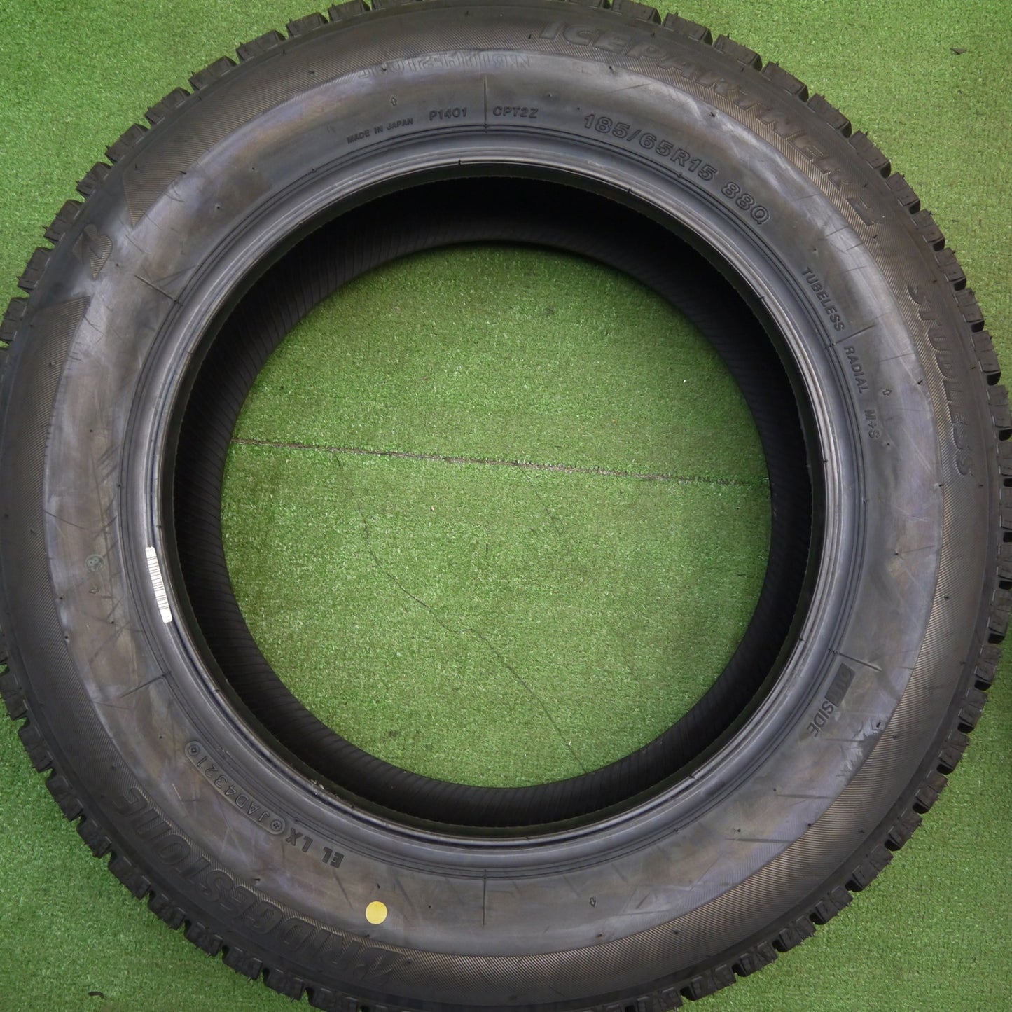 [送料無料] 未使用！21年★スタッドレス 185/65R15 ブリヂストン アイスパートナー2 タイヤ 15インチ デミオ フリード ノート アクア 等★5032105Hスタ