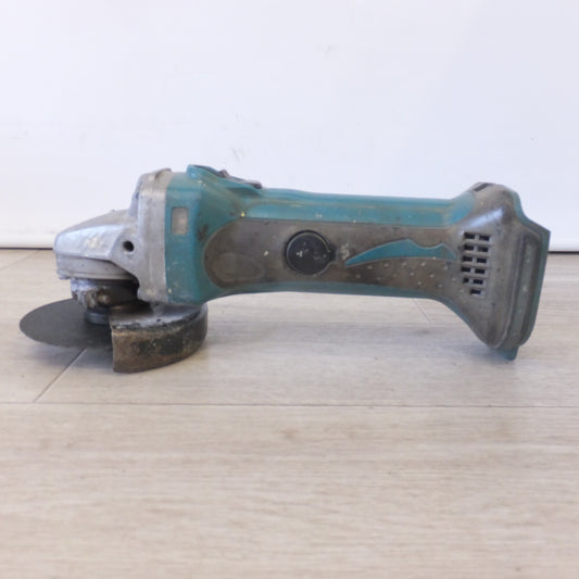 [送料無料] ★マキタ makita 100mm 充電式ディスクグラインダ GA402D 18V 本体のみ★