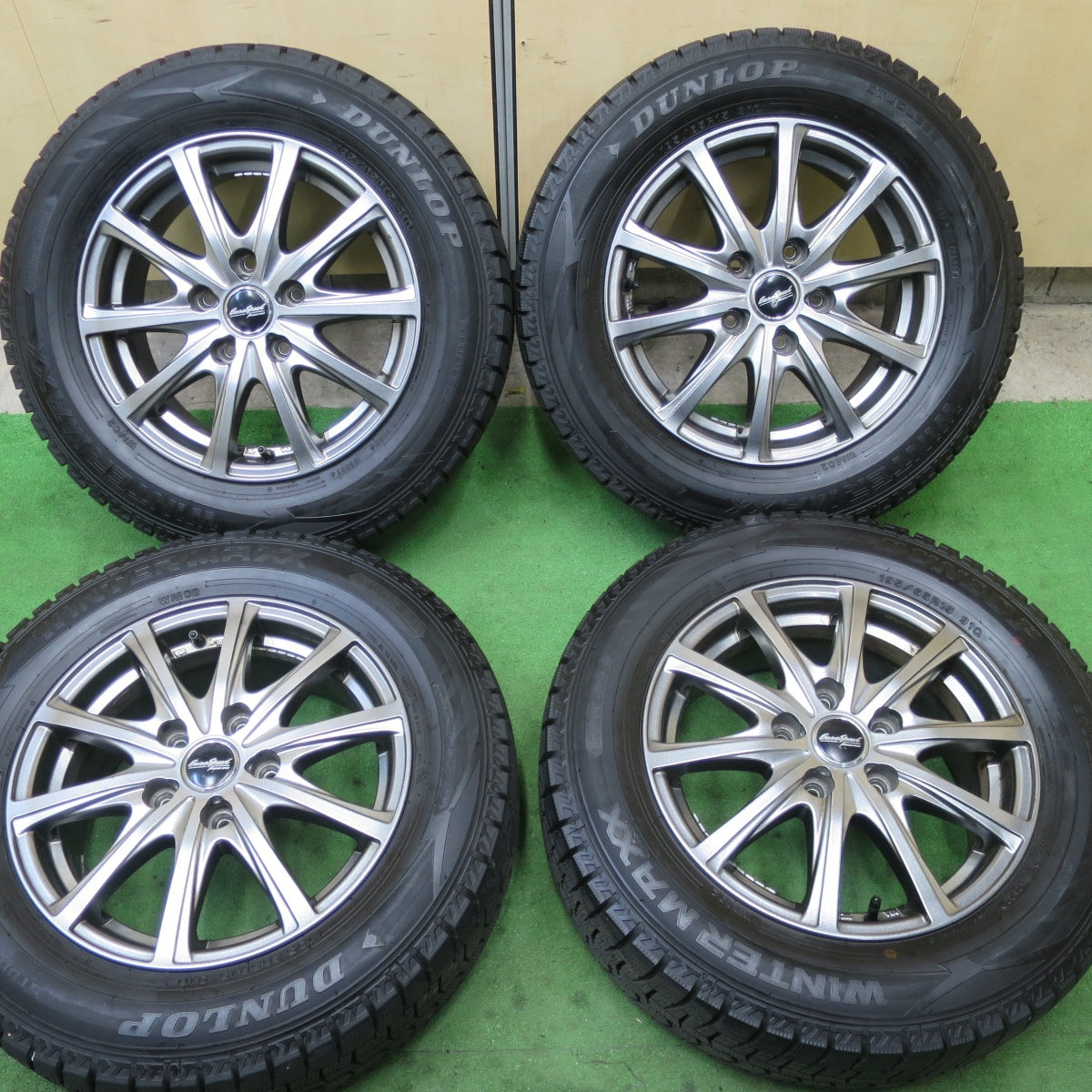 バリ溝！22年！キレイ！9.5分以上★スタッドレス 195/65R15 ダンロップ ウインターマックス WM02 EuroSpeed MANARAY SPORT ユーロスピード 15インチ PCD114.3/5H★5062002TTス