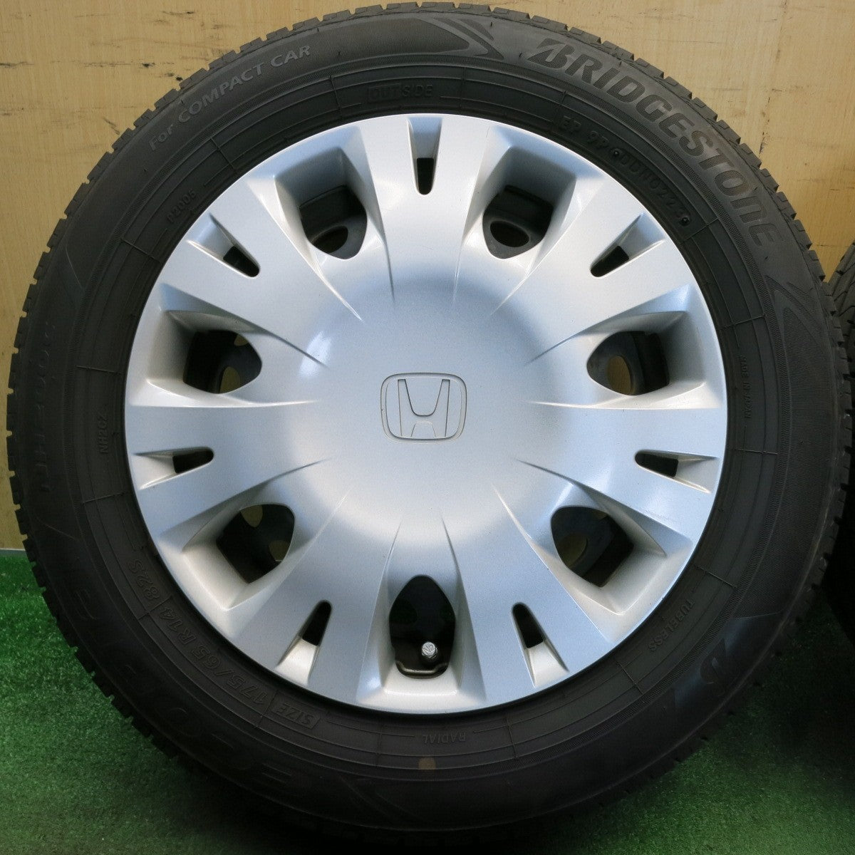バリ溝！23年！9分★ホンダ フィット 純正 スチール 175/65R14 ブリヂストン エコピア NH200C 14インチ PCD100/4H★6053102HAノ