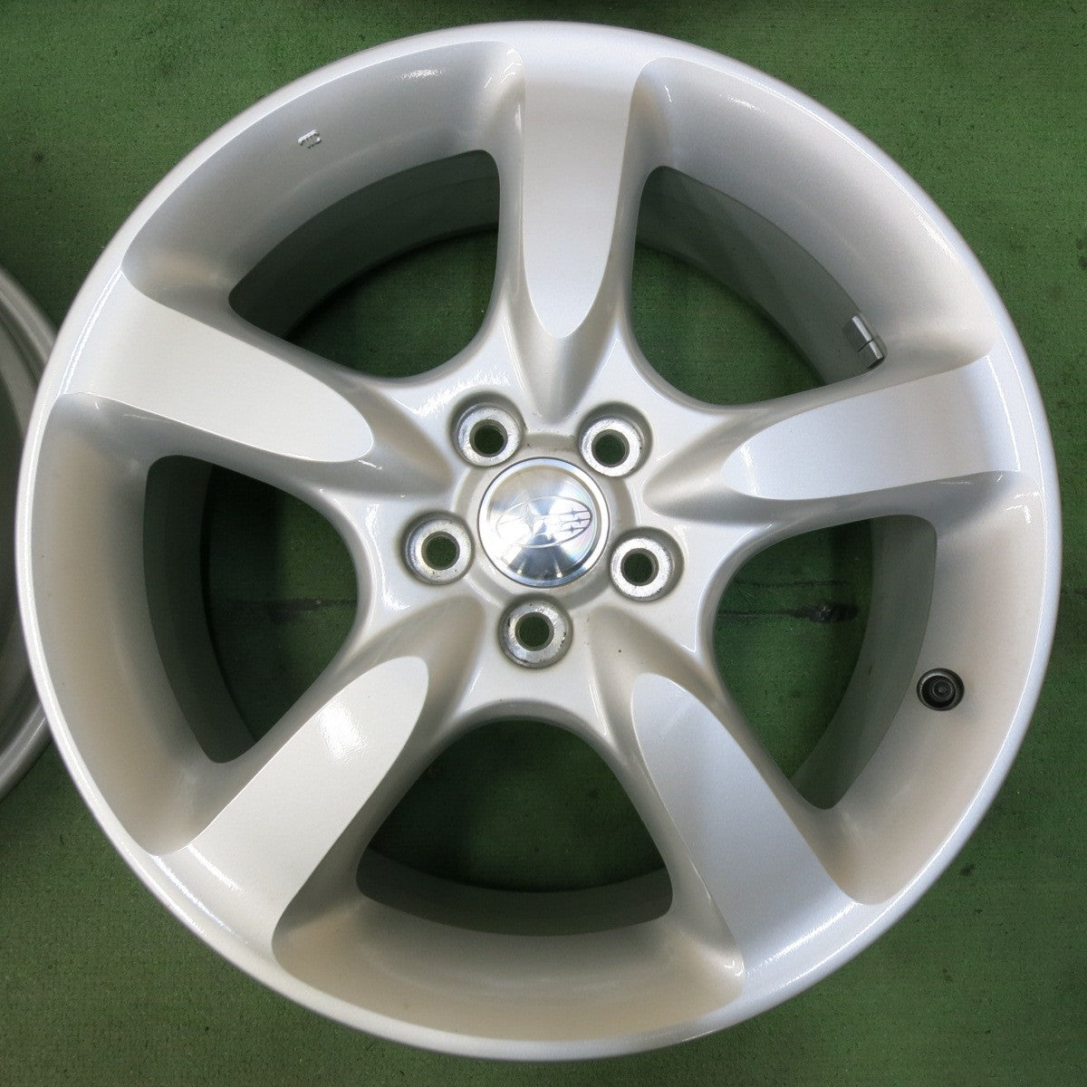 キレイ★スバル BP BL レガシィ 純正 ホイール 17インチ 17×7JJ PCD100/5H★5071803SYホ