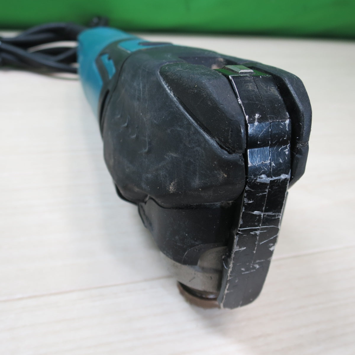 [送料無料] ☆マキタ マルチ ツール TM3010CT 電動 工具 コード式 100V 切断 剥離 研削 makita☆