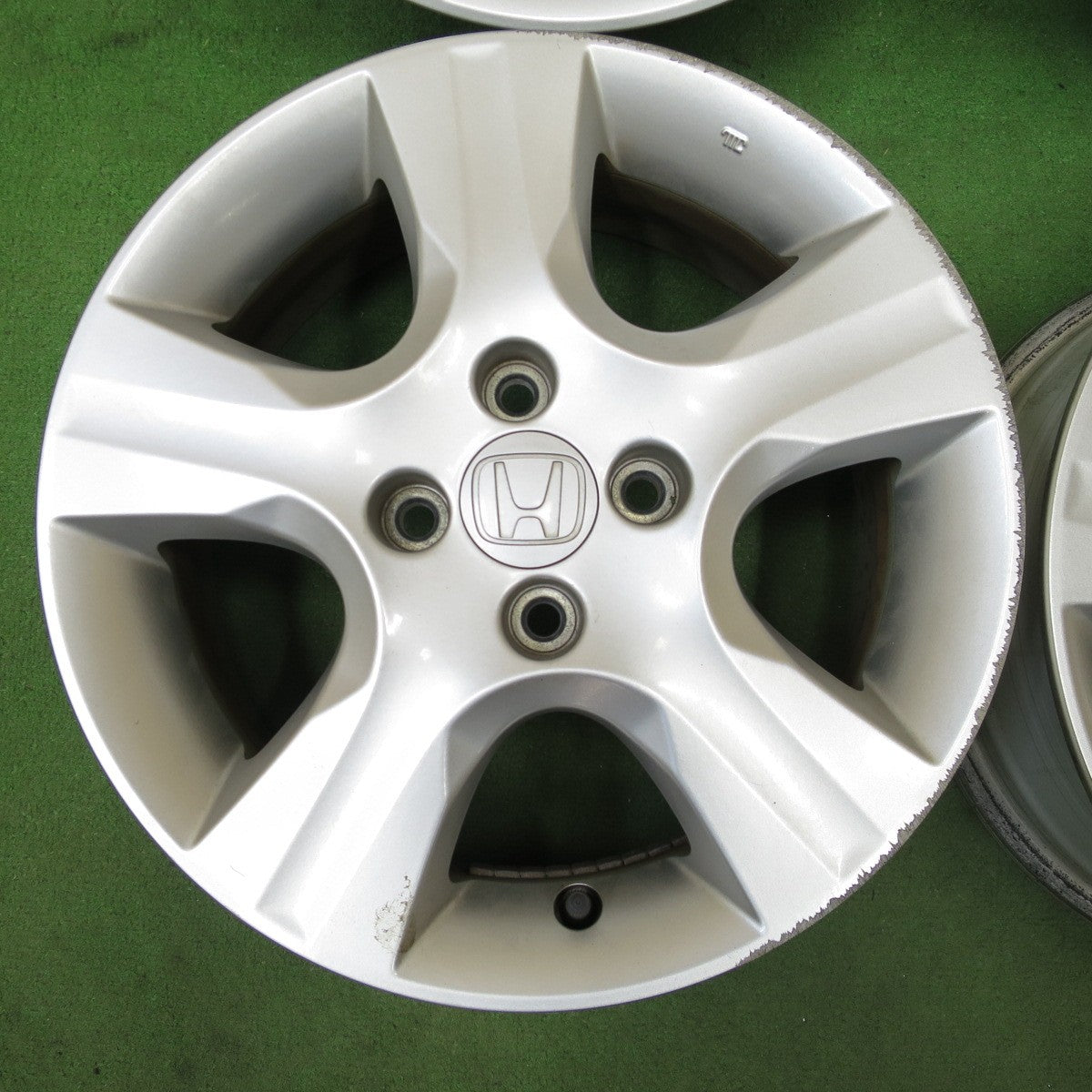 4本価格★ホンダ フィット シャトル 純正 ホイール 15インチ 15×5.5J PCD100/4H★6060906NGホ
