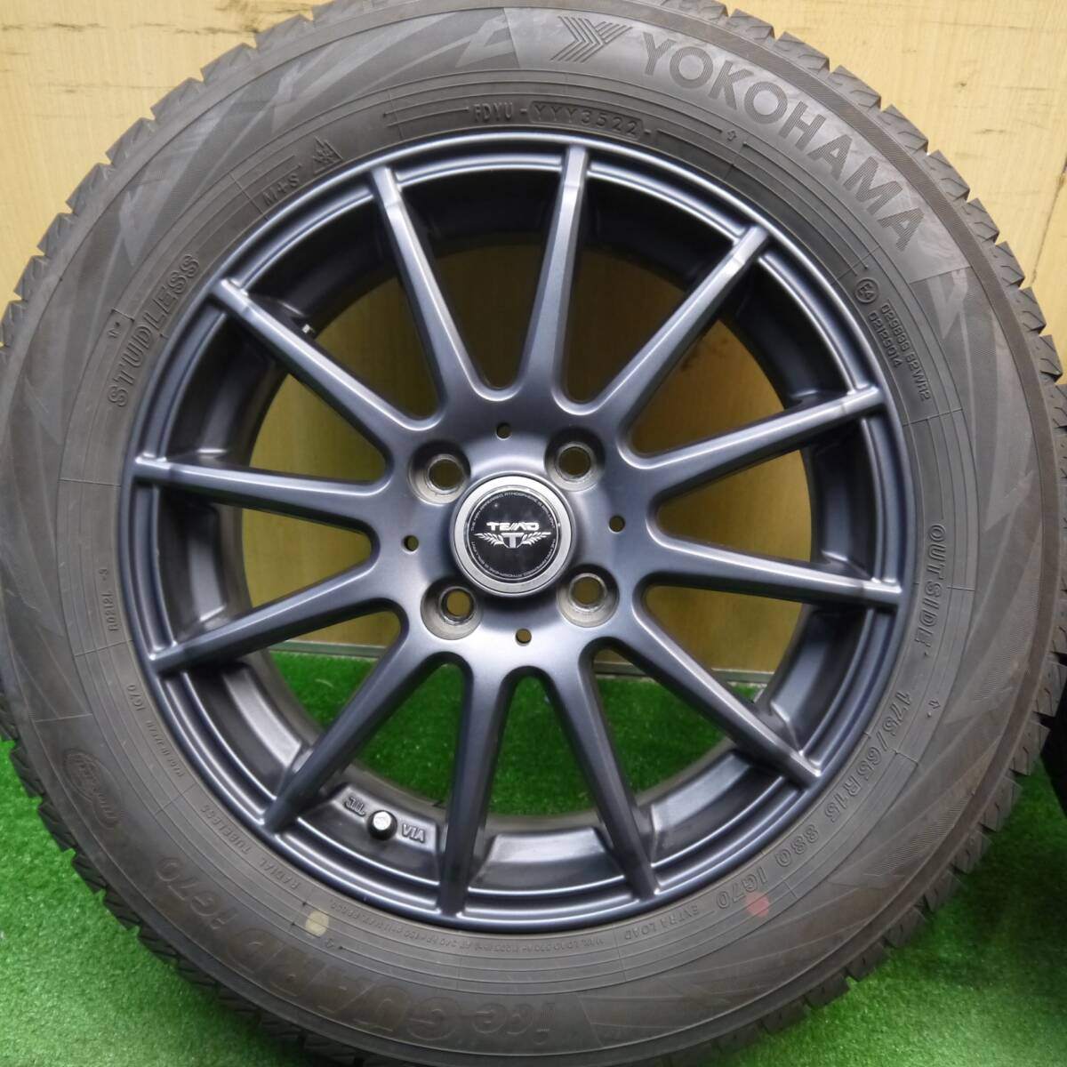 バリ溝！22年！キレイ！8.5分★スタッドレス 175/65R15 ヨコハマ アイスガード iG70 TEAD テッド 15インチ PCD100/4H★5040406Hス