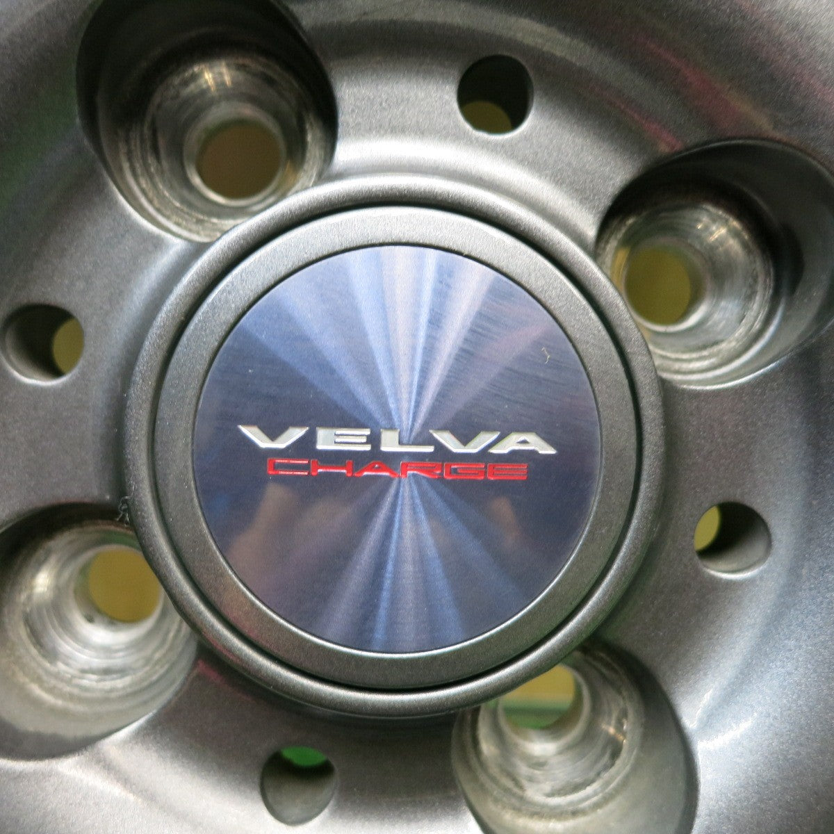 バリ溝！22年！キレイ！9.5分★スタッドレス 165/65R15 ダンロップ ウインターマックス WM02 VELVA CHARGE ヴェルヴァ 15インチ 軽サイズ タフト 等 PCD100/4H★5081002HAス