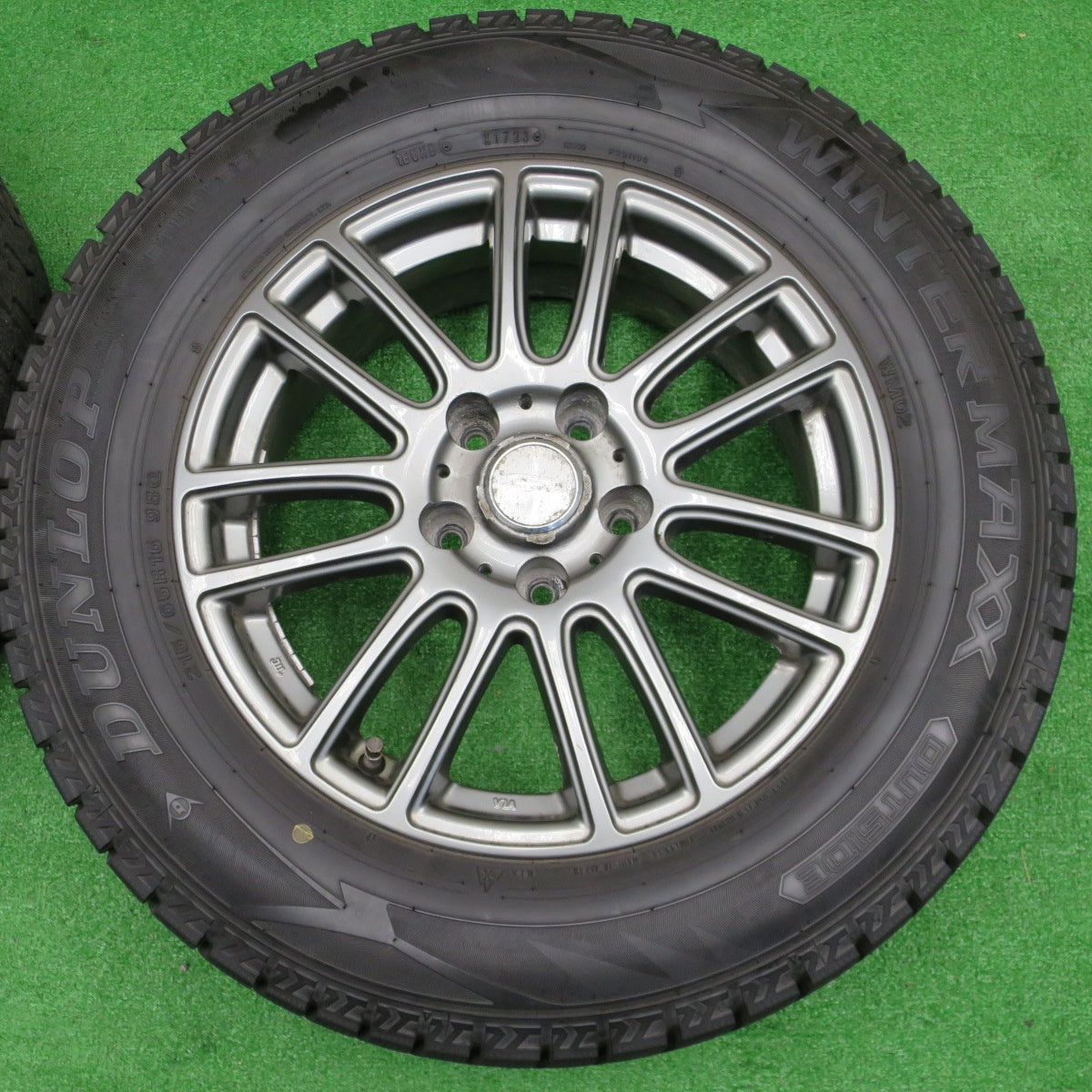 バリ溝！23年！9.5分★スタッドレス 215/65R16 ダンロップ ウインターマックス WM02 E spider 社外 アルミ 16インチ PCD114.3/5H★5122105NKス