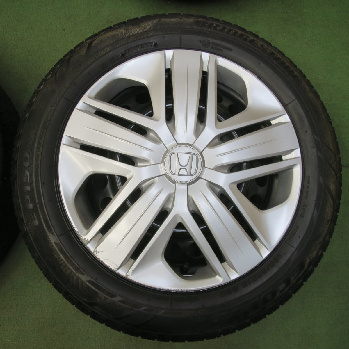 ほぼ未使用！キレイ◎ホンダ GK3 GP5 フィット 純正 スチール 185/60R15 ブリヂストン エコピア EP150 15インチ PCD100/4H◎6100801イノ