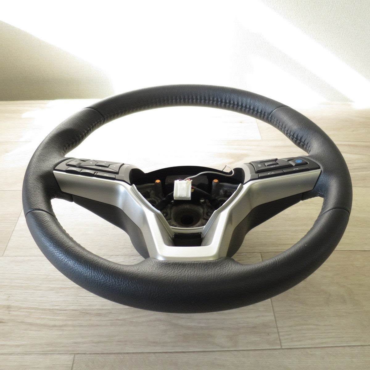 [送料無料] キレイ◇日産 B48A ルークス 純正 ステアリング ハンドル NISSAN カー パーツ◇