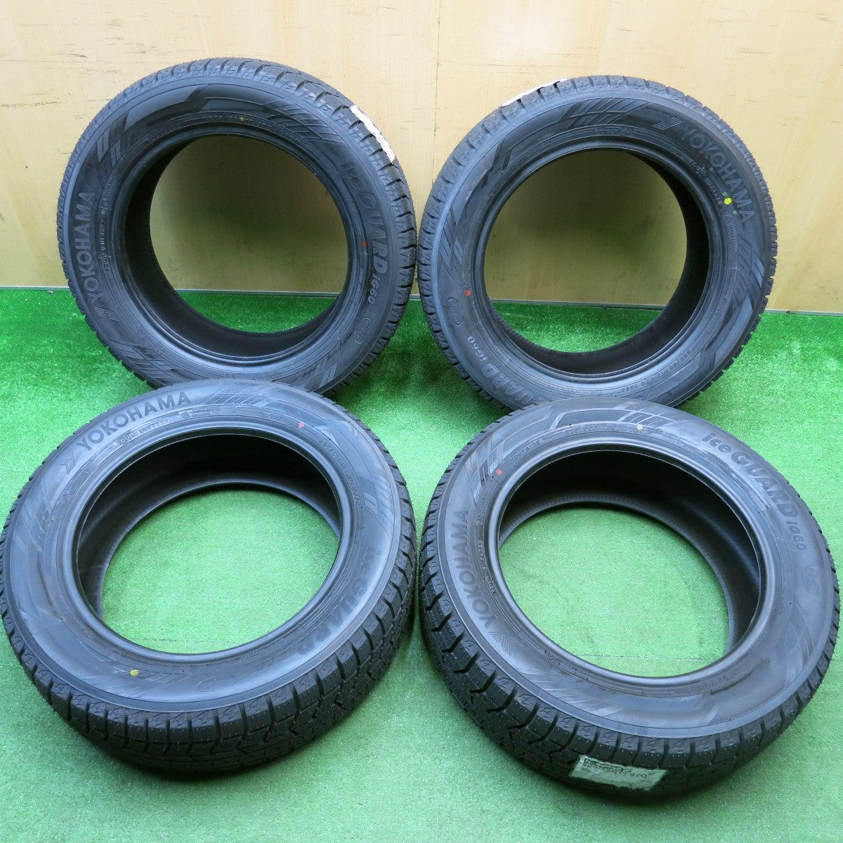 未使用！22年★スタッドレス 225/55R17 ヨコハマ アイスガード iG60 タイヤ 17インチ XV アルファード アウトランダー アテンザ 等★5123104HAスタ