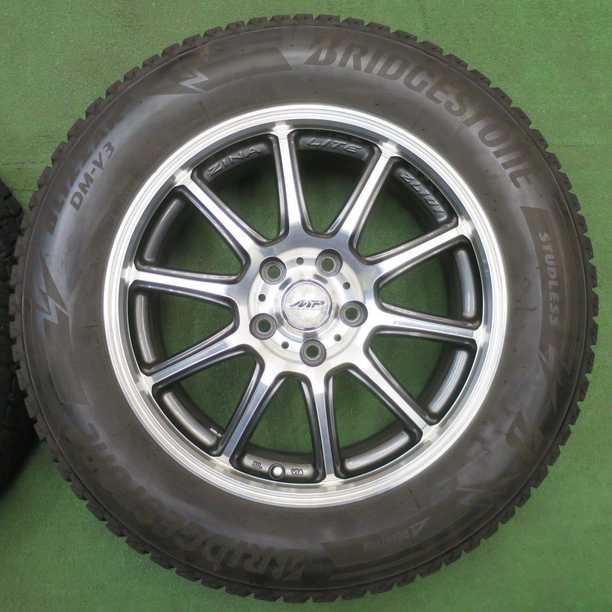 バリ溝！9分★スタッドレス 225/65R17 ブリヂストン ブリザック DM-V3 ZINA MP LITE ZL101 ジーナ 17インチ PCD114.3/5H★6021701NJス