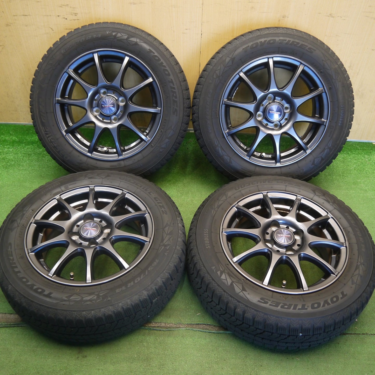 キレイ◎スタッドレス 165/70R14 トーヨー オブザーブ GIZ2 VELVA CHARGE ヴェルヴァ 14インチ PCD100/4H◎6071402Hス