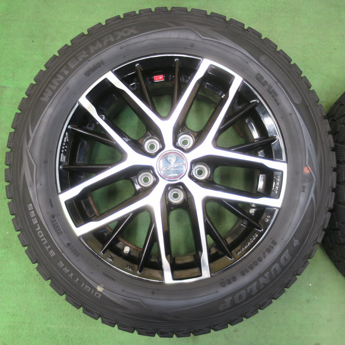 [送料無料] バリ溝！9分★スタッドレス 215/60R16 ダンロップ ウインターマックス WM01 SMACK ENKEI AME スマック エンケイ 16インチ PCD114.3/5H★5012910イス