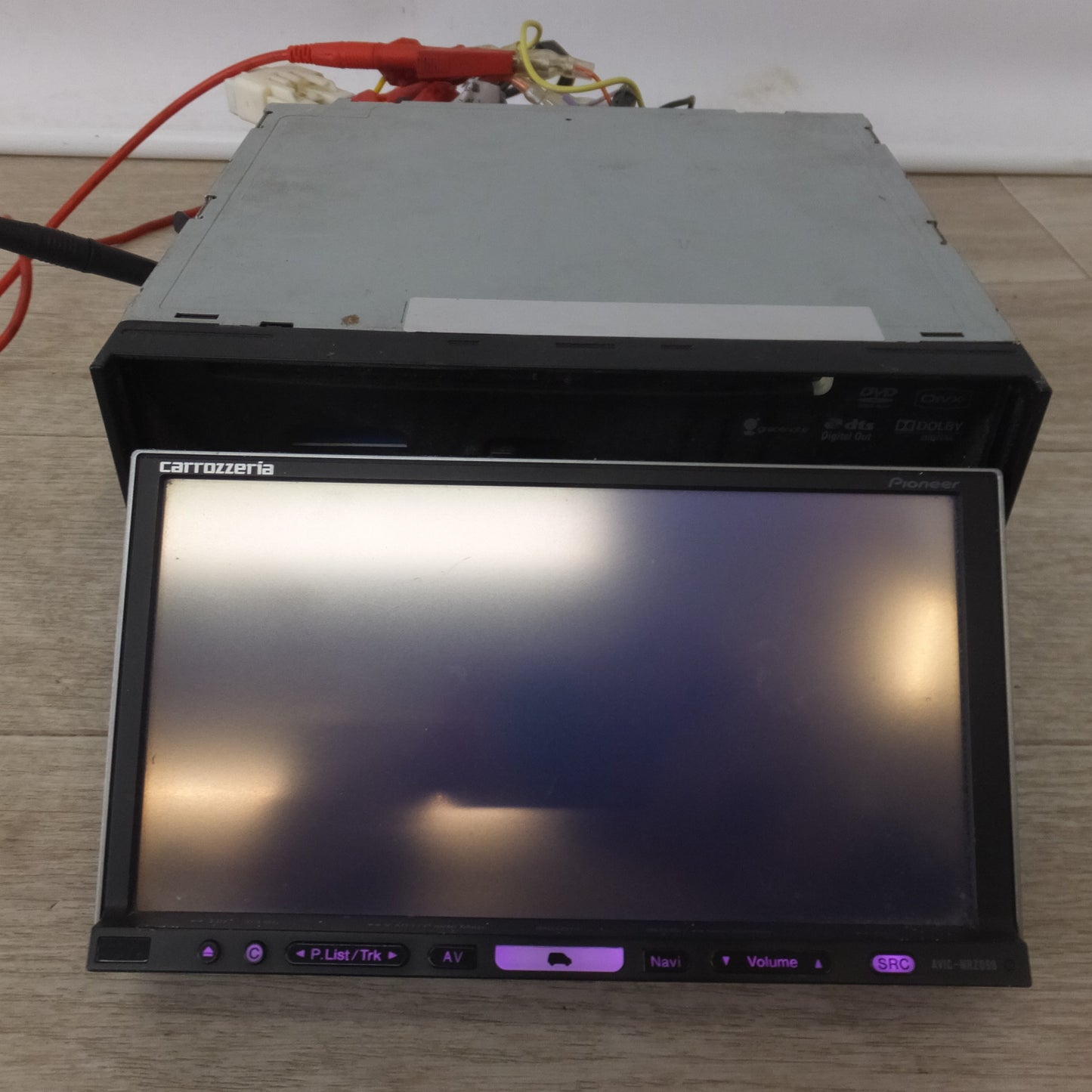 [送料無料] ジャンク★カロッツェリア carrozzeria AV一体型HDD ナビゲーション 楽ナビ AVIC-HRZ099(42)★