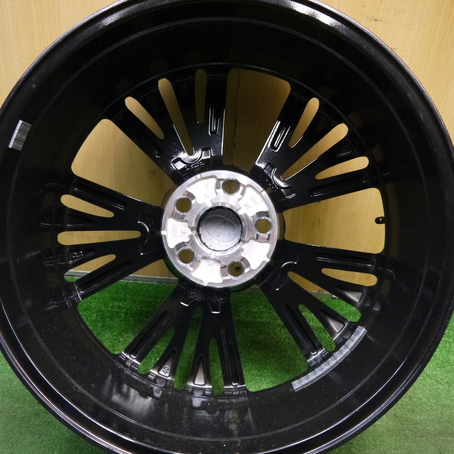 新車外し！1本★トヨタ 60系 プリウス 純正 ホイール 19インチ 19×6.5J PCD114.3/5H★5081214Hホ