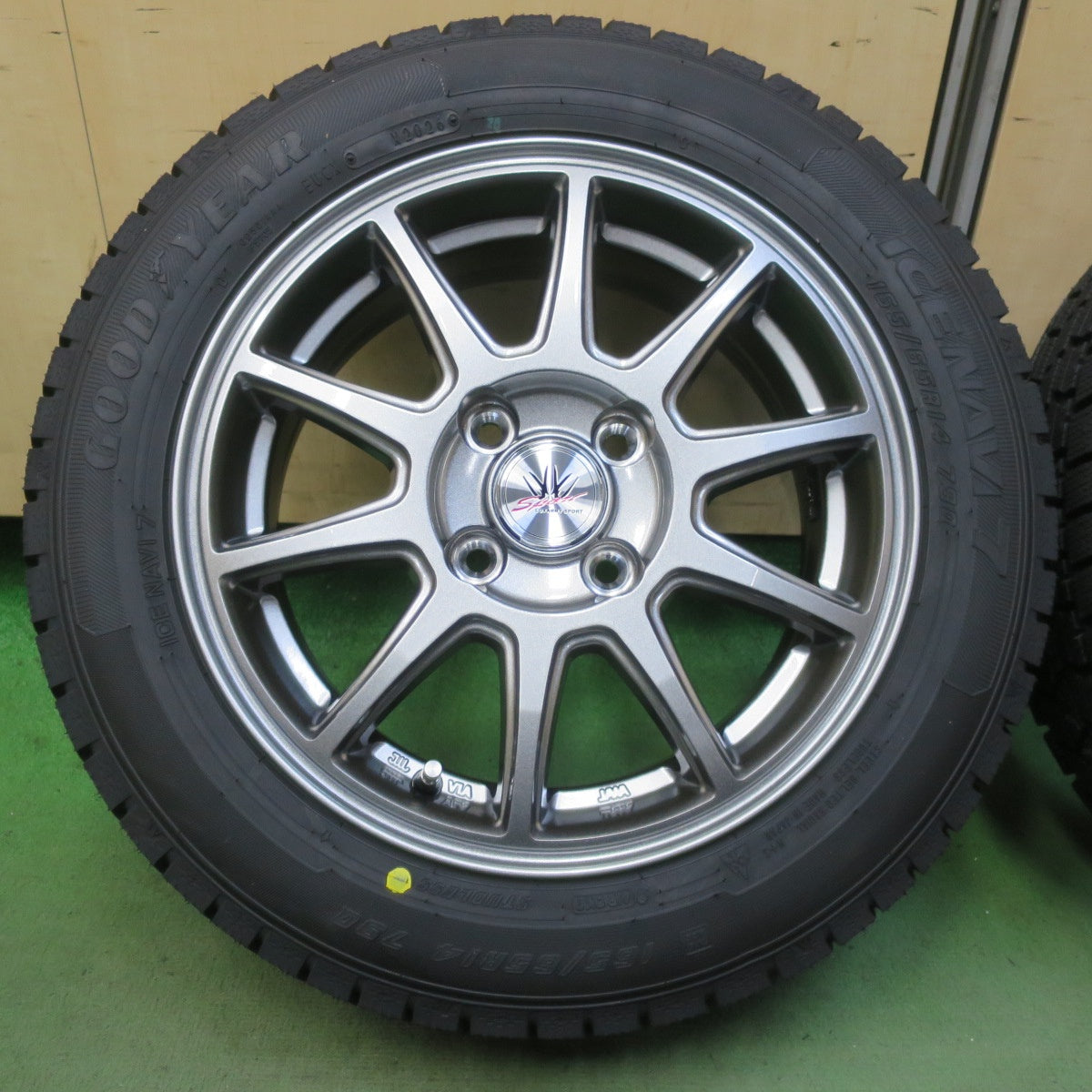 未使用！26年◎LOXARNY SPORT 165/65R14 スタッドレス グッドイヤー アイスナビ7 ロクサーニ スポーツ 14インチ PCD100/4H◎6062004イス