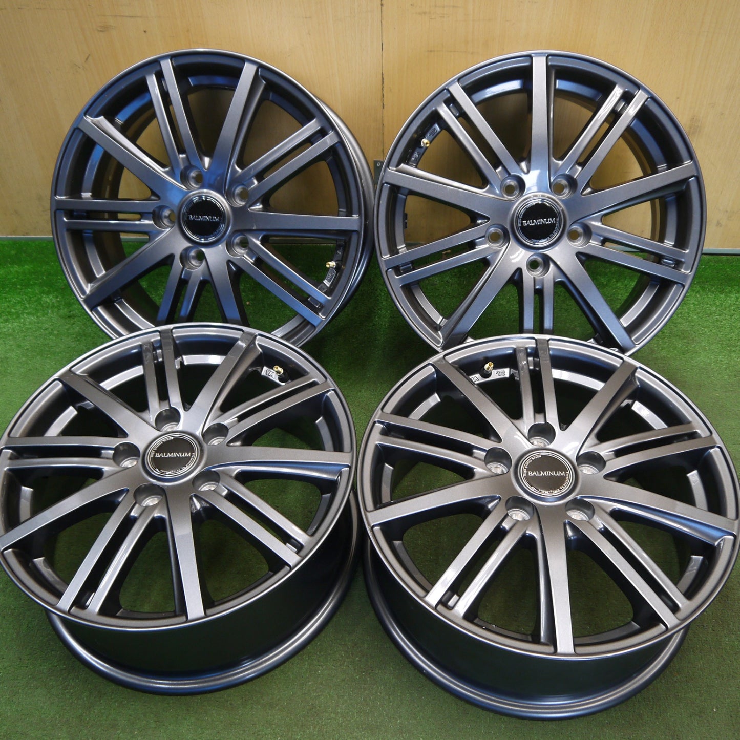 キレイ★BALMINUM BR10 バルミナ 16インチ ホイール 16×6.5J PCD114.3/5H★6042208Hホ